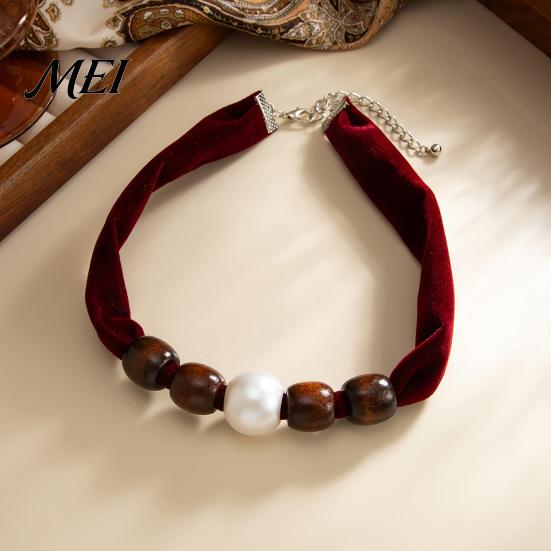 Fashion Scarf Choker Leopard Print Choker, Fabric Necklace with Faux Pearl Metallic Beads, Statement Adjustable Velvet Jewelry for Women Daily