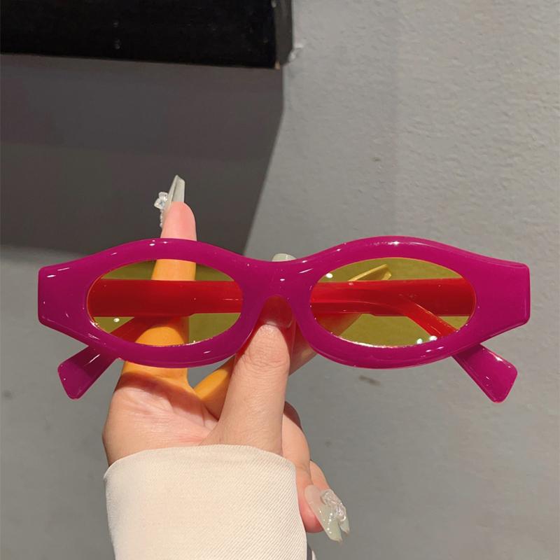 Oval Sunglasses  New Fashion Vintage Candy Color Beach Vacation Shades Women Retro Vintage Brand Outdoor Sun Glasses