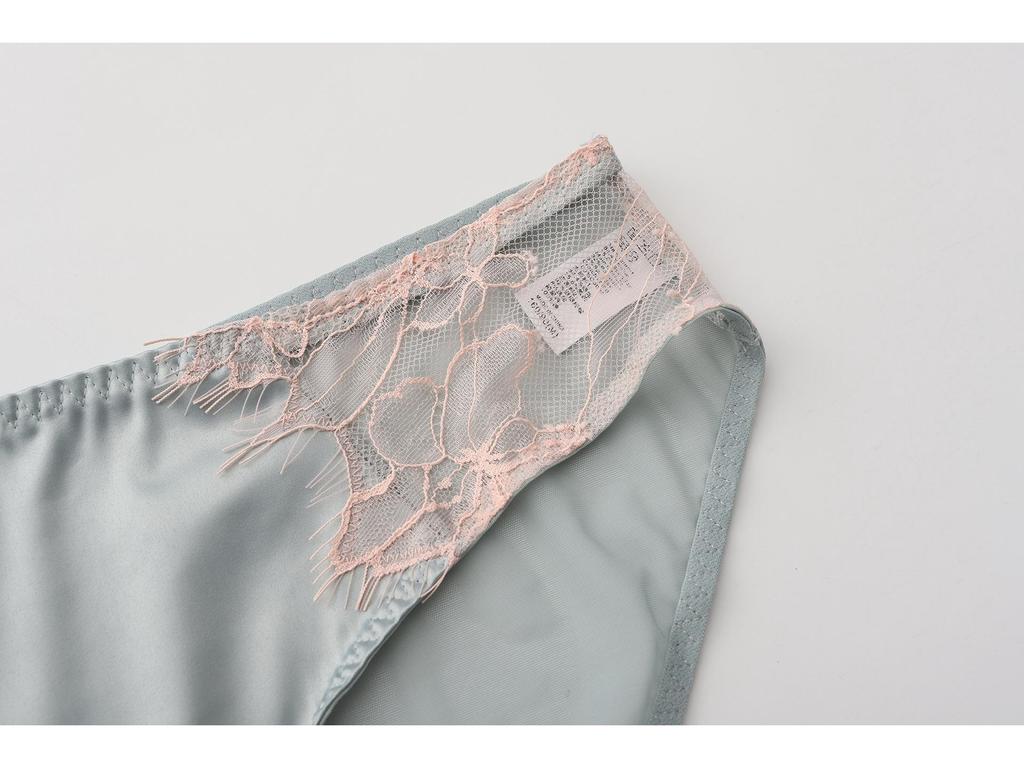 French Lace Push-Up Bra: Sexy, Soft Cotton, Enhancing for Small Chest