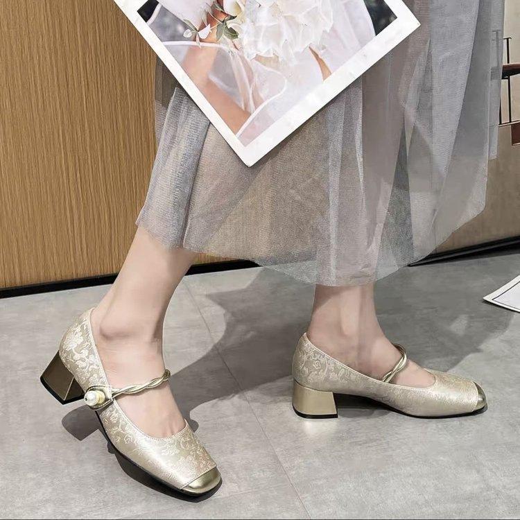 French Mary Jane High Heels Autumn New with Skirt Thick Heel Square Head Shallow Mouth Temperament Single Shoes