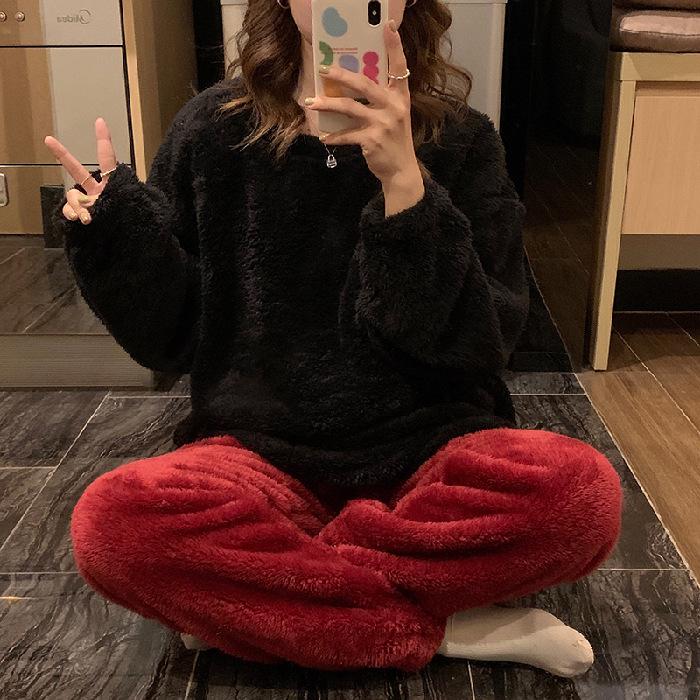 Women's Winter Plush Pajamas Set: Long-Sleeve, Solid Color, Thick Coral Fleece for Home or Outdoor Wear