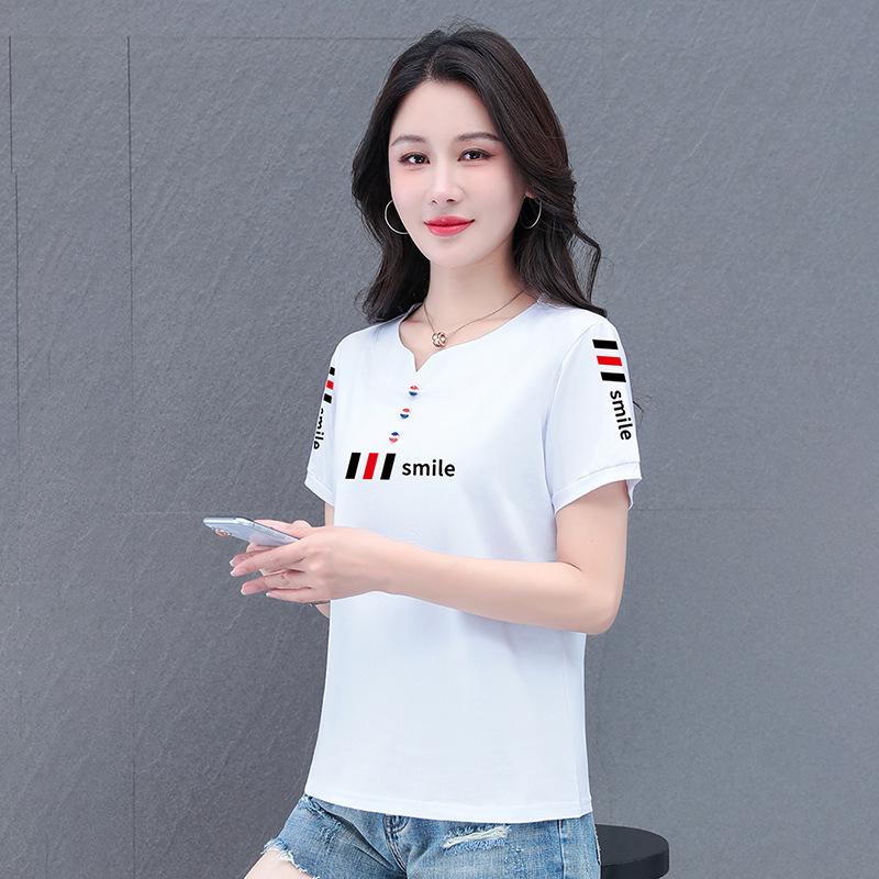 Women's V-Neck Cotton T-Shirt: 2025 Summer Fashion for Middle-Aged Mothers - Stylish, Short-Sleeved, and Hot-Selling.