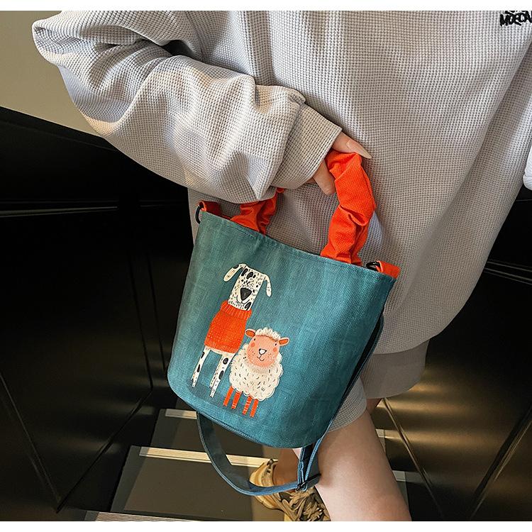 Сумка из холста с принтом женская сумка новая модная крутая индивидуальная сумка через плечо сумка-ведро с мультяшной иллюстрацией 2229₽