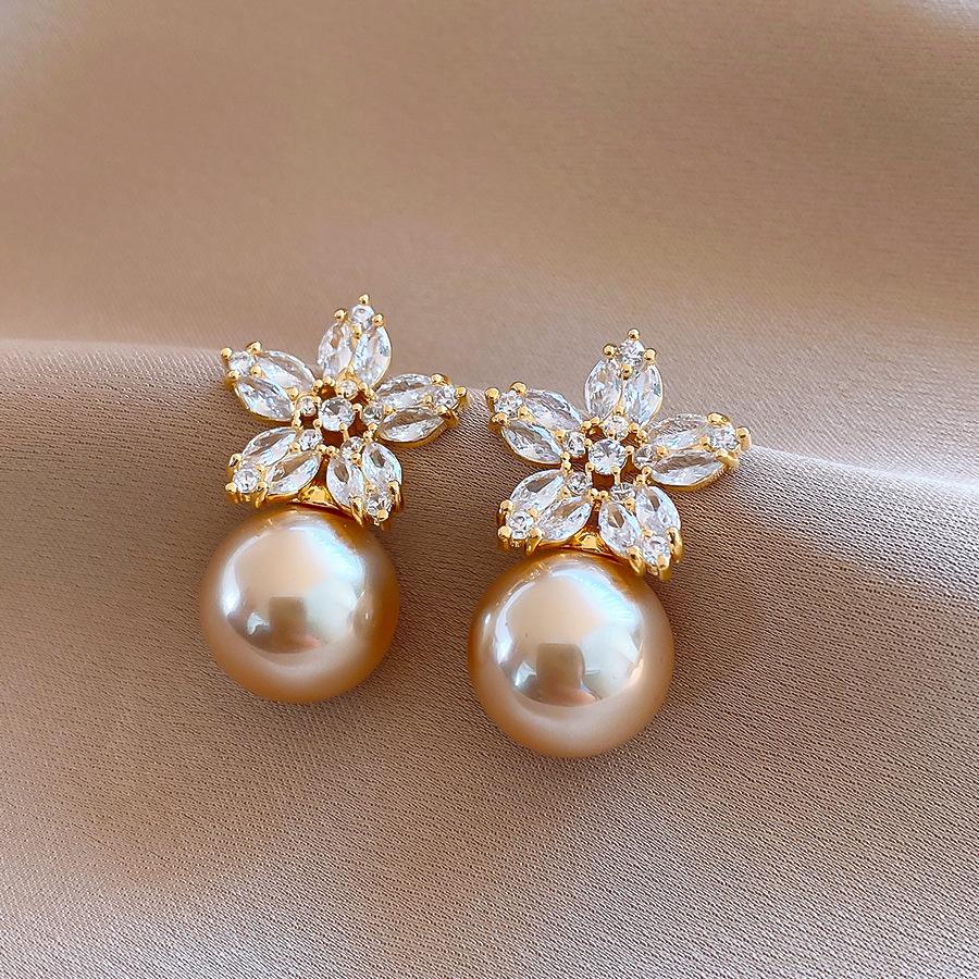 French temperament zircon flower pearl earrings light luxury stud earrings exquisite temperament earrings women