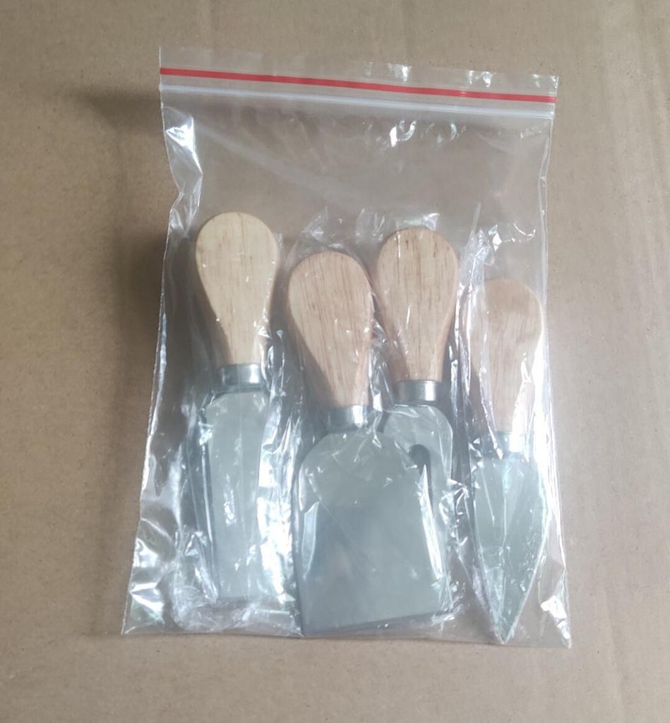 Oak Handle Cheese Knife Set Cheese Pizza Stainless Steel Cheese Knife Gift Box Black