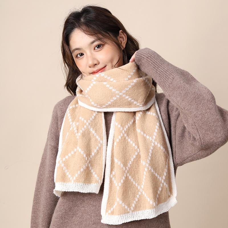 Red plaid scarf women's autumn and winter high-end sense versatile Christmas birthday gift new wool knitted scarf
