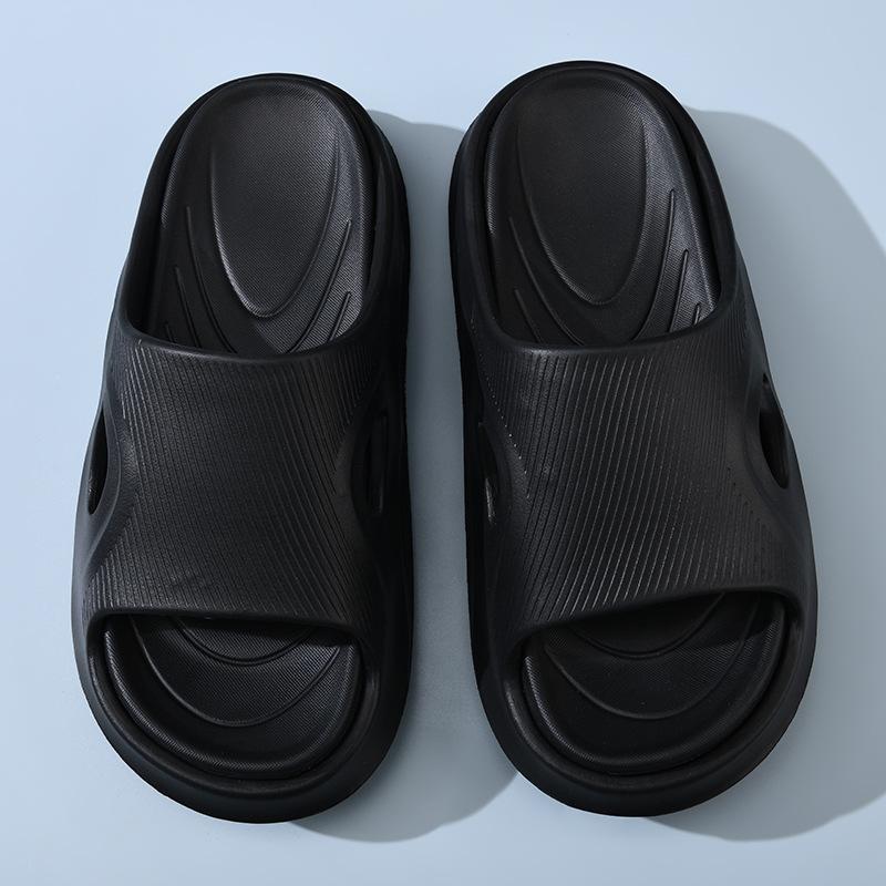 Slippers new summer men's thick-bottomed non-slip heightening one-word drag casual fashion soft-bottomed beach cool slippers