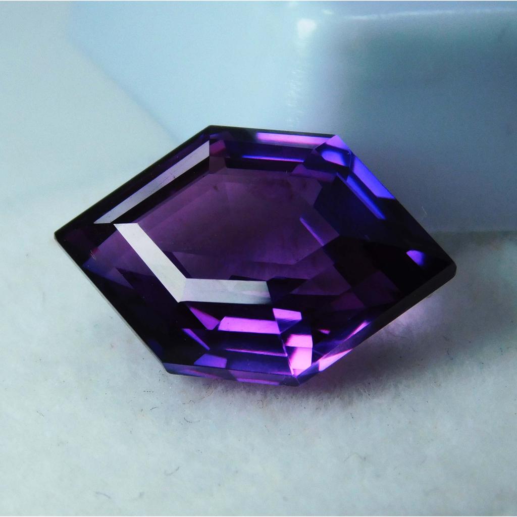 16.58 Ct Natural Appealing Purple Tanzanite Fancy Cut Loose Gem