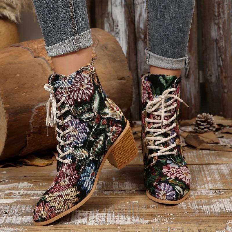 Lace-up high-heeled single boots for women, autumn and winter new large-size pointed-head embroidered thick-heeled Martin boots for women
