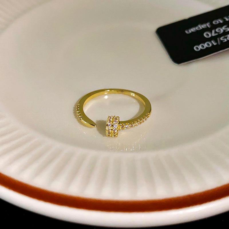 Prsten na otevírání sáčků se cukrem, pozlacený skutečným zlatem, osazený diamanty, Lehký, Vysoce luxusní, High-end, Prsten na ukazováček, Univerzální šperk pro dojíždění