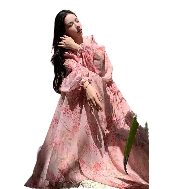 Frühling und Herbst Neujahr Neues Rosa Langarm Blumenkragen Kleid Taille Laternenärmel Urlaubs Strandkleid