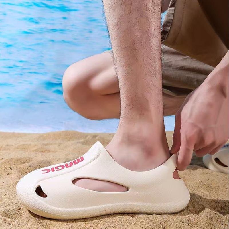 Fashion Men's Sandals Outdoor Men's Hole Hole Shoes Breathable Wear-Resistant Shoes Casual Soft Bottom Anti-Slip Wedge Slippers