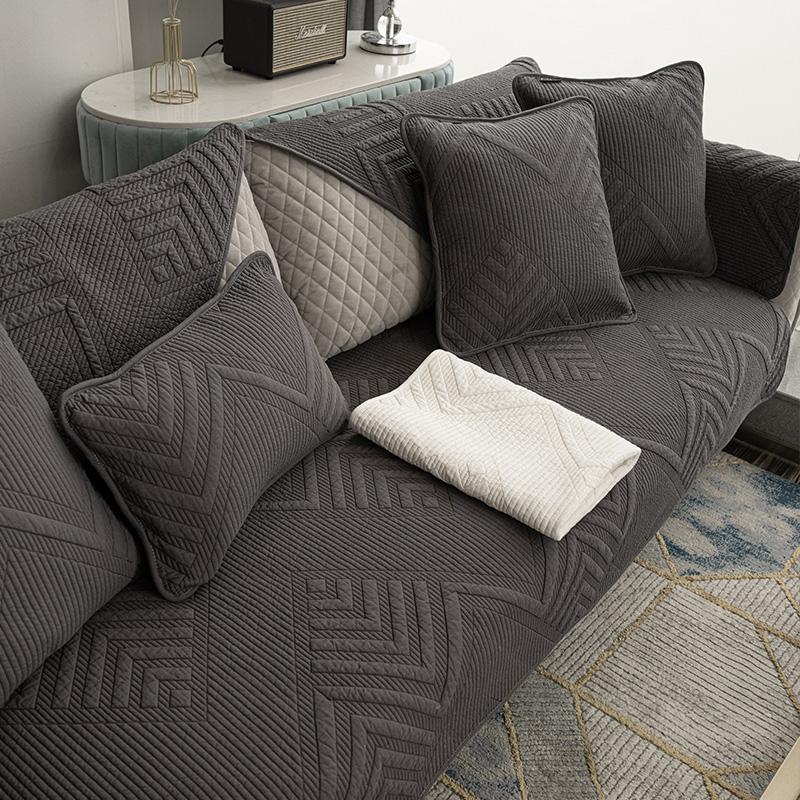 

Universal Anti-Slip Sofa Cover Velvet Embroidered Sofa Pad Covers Split Piece Sofa Cushion Easy-going Living Room Sofa Slipcover 70x70