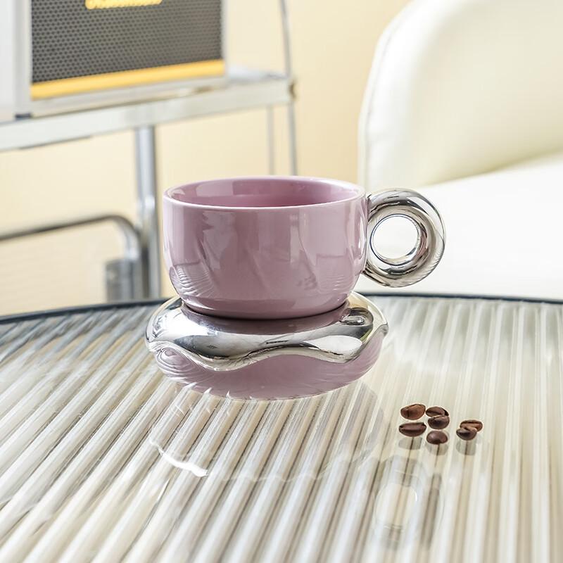 

Shàngqí Donut Coffee Cup and Saucer