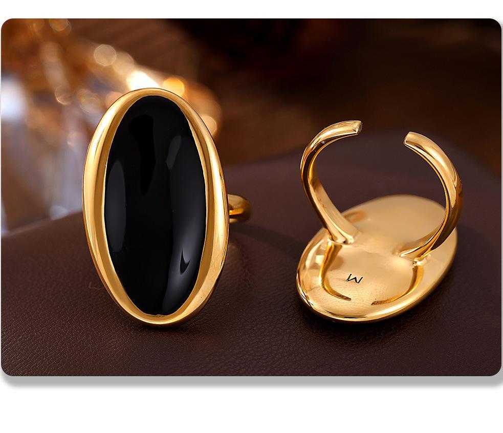Qiong Yao Luxury French Oval Openwork Ring, Drop Oil, Heavy Casting, Stainless Steel, PVD Gold-Plated, Color Retention, Women's Jewelry.