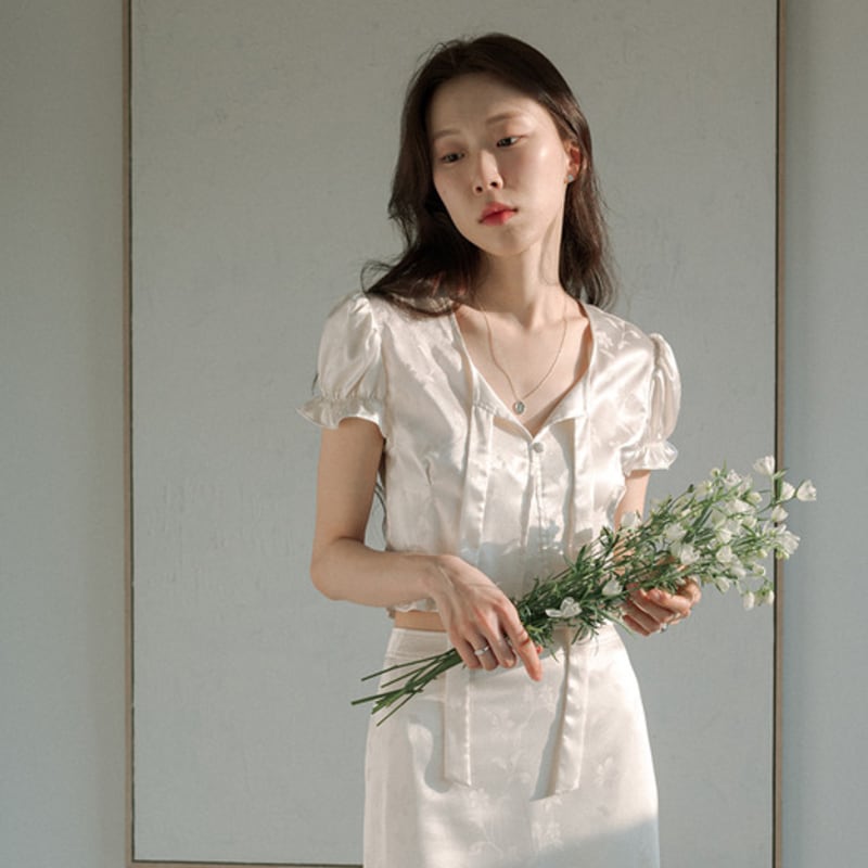 Pinaf Frame poppy necklace