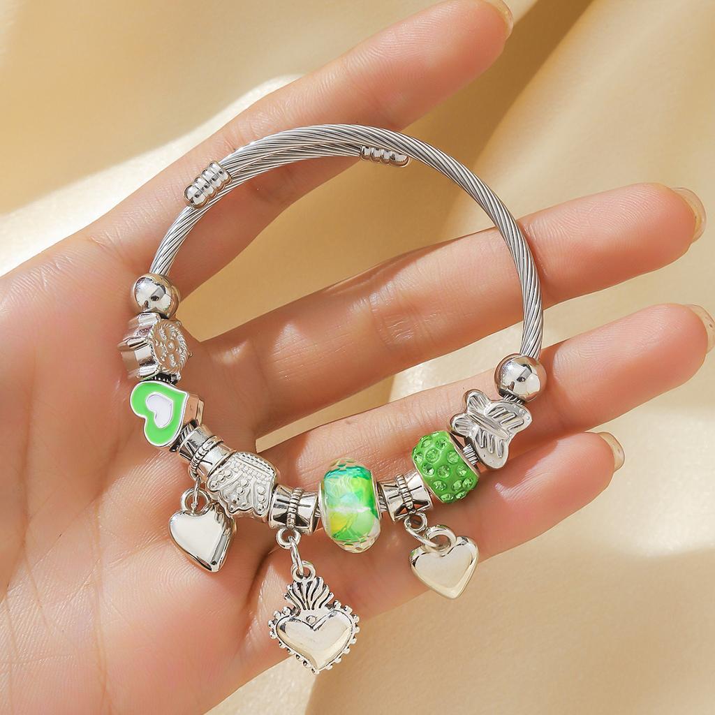 1 Stück Mode-Armband für Damen mit mehreren Elementen, Perlen, Pfirsichherz für Reisen, Date, Bankett, Party, Festival, Dressing, Geschenke