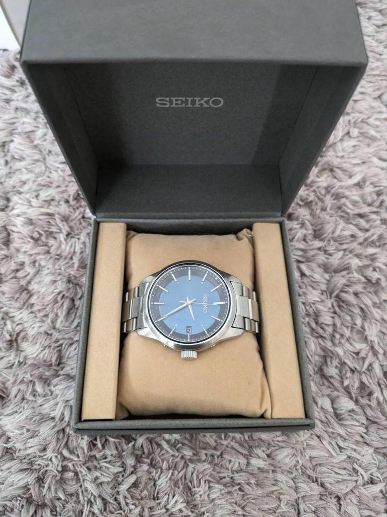[USED] Seiko solar radio-controlled watch