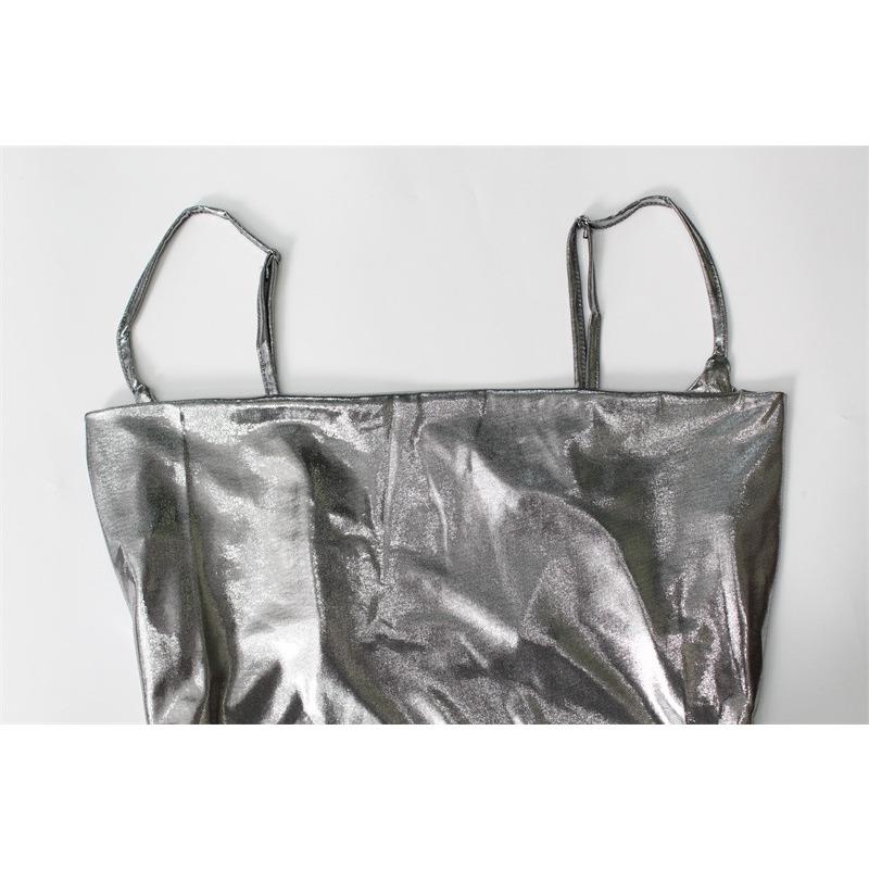 Sommer Damen unregelmäßig ausgehöhlt rückenfrei Schlitz Nachtclub Sexy Spice Girl trägt ein Neckholder-Kleid