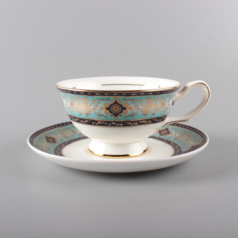 1 conjunto de xícaras de chá de porcelana de osso vintage, xícara de café com padrão de flor de cerâmica requintada com acabamento dourado, decoração de mesa e jantar