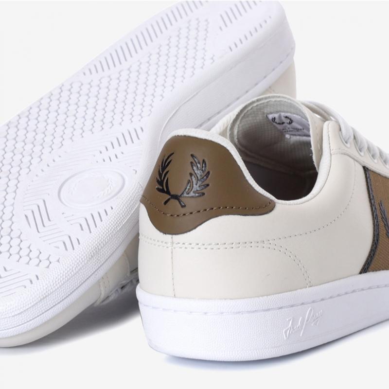 Fred Perry Unisex Leather Sneakers B721 Leather Webbing