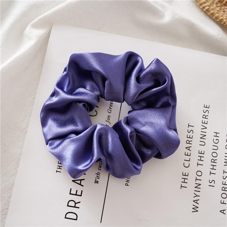 

Атласная резинка для волос фиолетовый