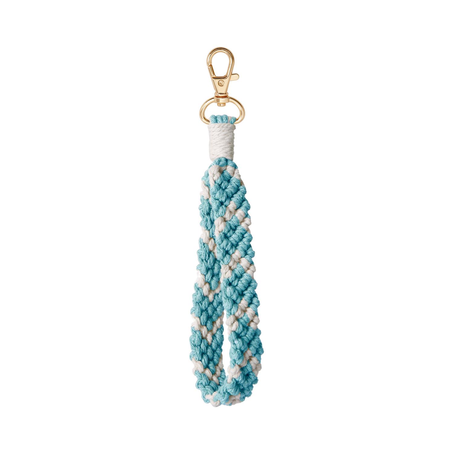 

Handcrafted Bohemian Heart Wristband Keychain - Intangible Cultural Heritage Accessory синій