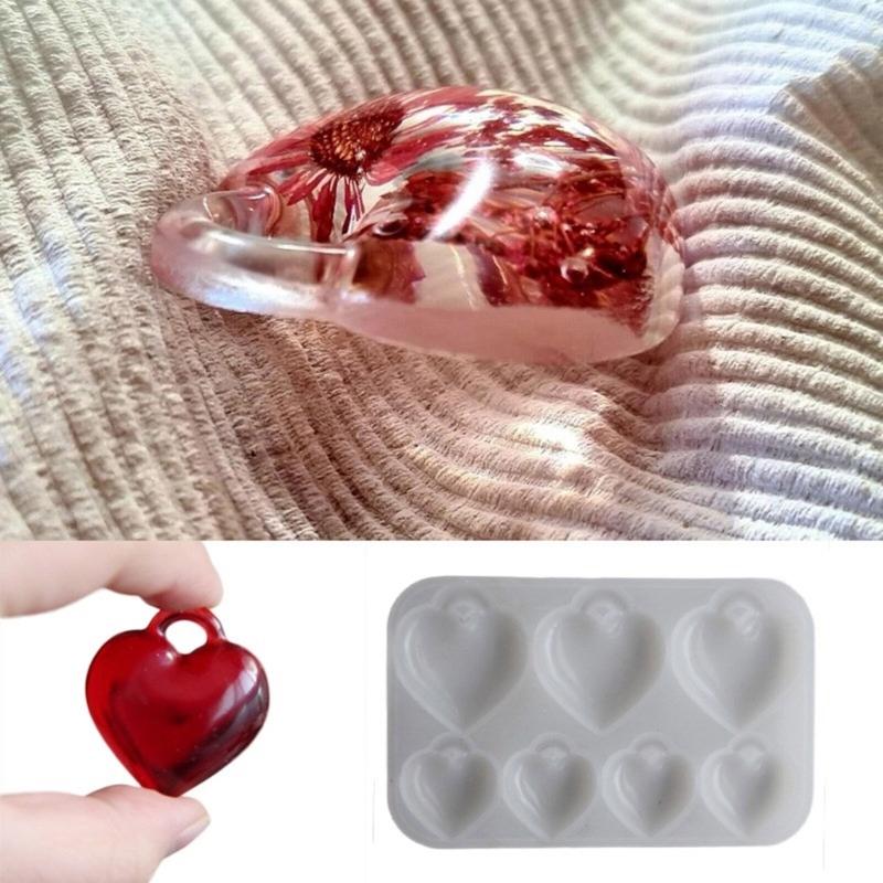 Valentinstag 3D Herz Anhänger Harzform Robuster Silikon Leicht zu lösen Tragbar für Schmuck Bastelbedarf