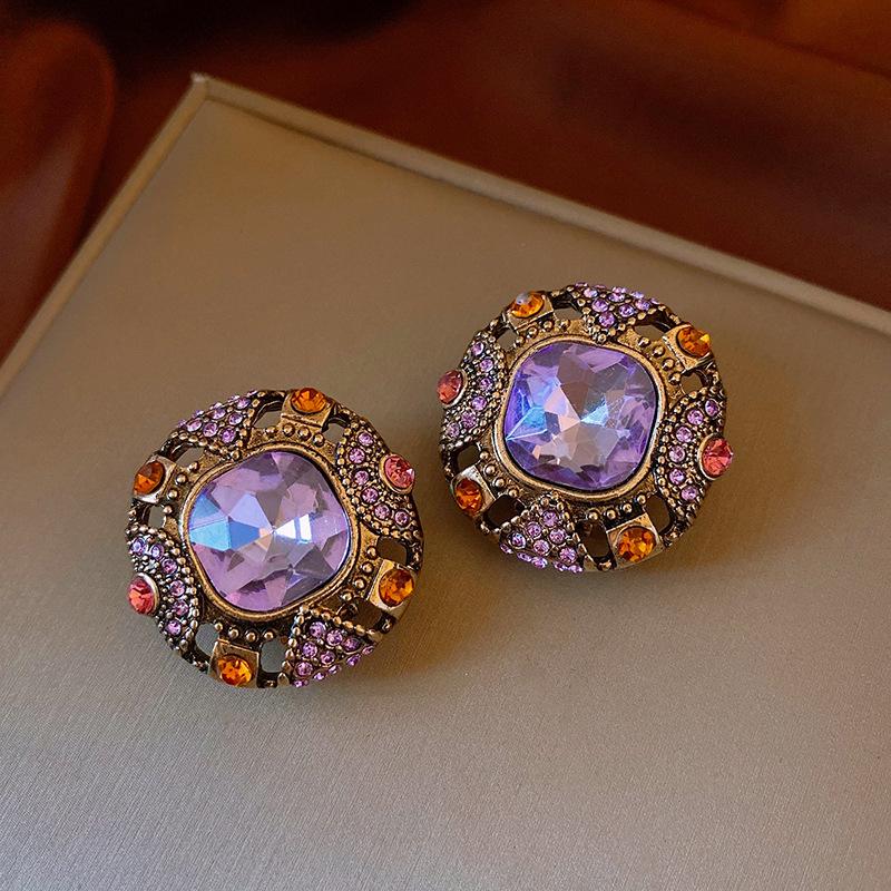 

Винтажные серьги-пусеты с бриллиантами «Серебряная игла» - Ретро и роскошный дизайн для женщин