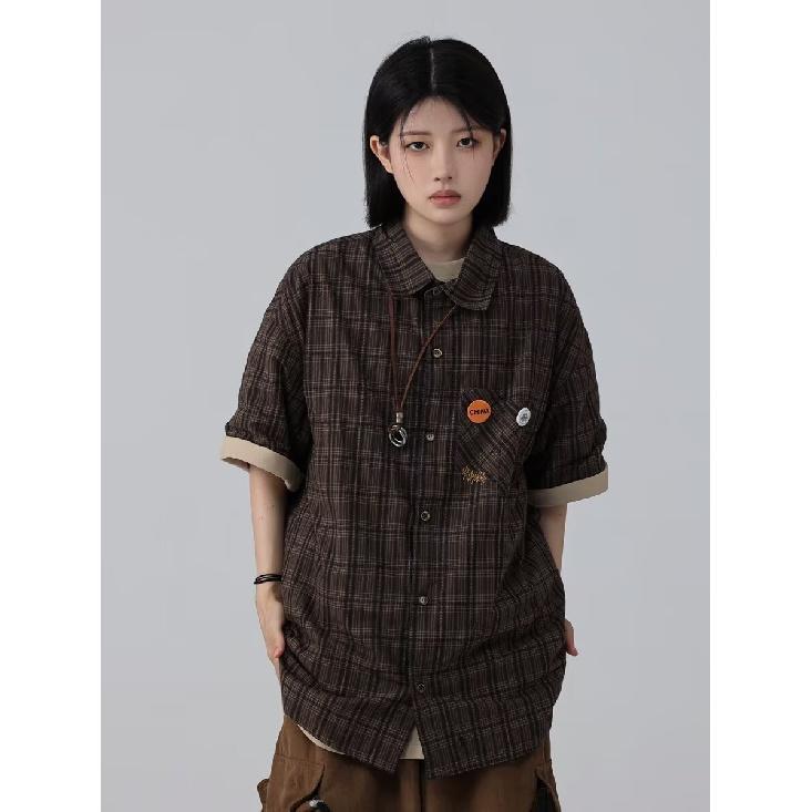 Herren Buchstaben Kurzarmhemd Japanischer Hongkong-Stil Ins Lockeres Hemd Herren- und Damen-Sommertrend Vielseitige Freizeitjacke