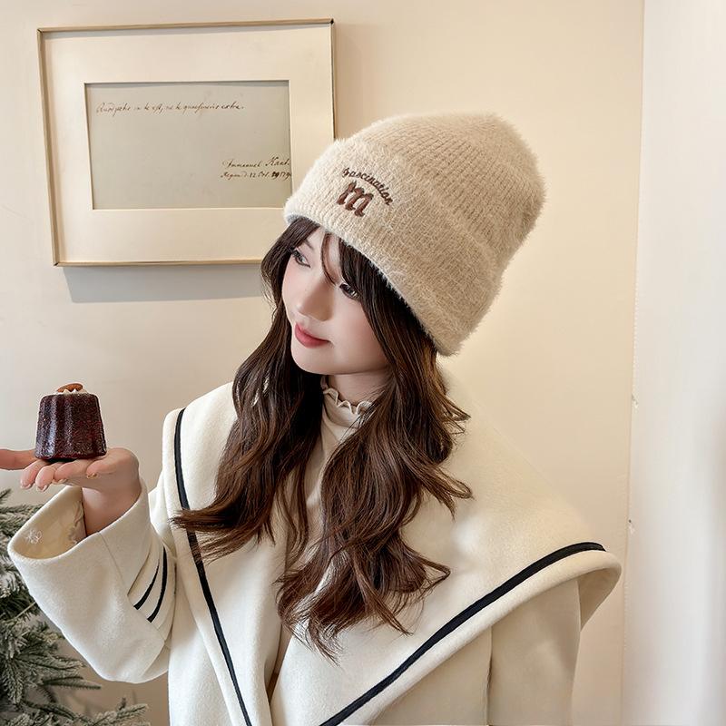 Autumn and Winter Women's Hat Plush New Korean Knitted Hat Versatile Warm Ear Protection Thickened Fashionable Wool Hat Cold Hat