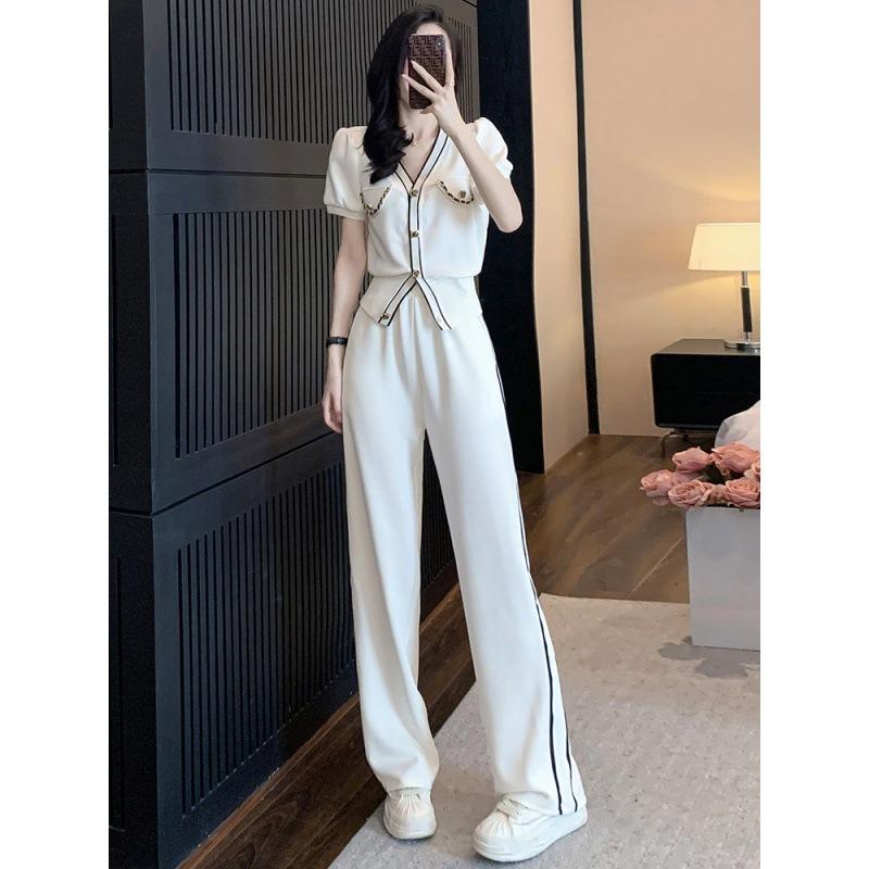 Goddess-style Casual Suit for Women, Summer Fashion, Age-reducing Sweatshirt, Fashionable Two-piece Set
