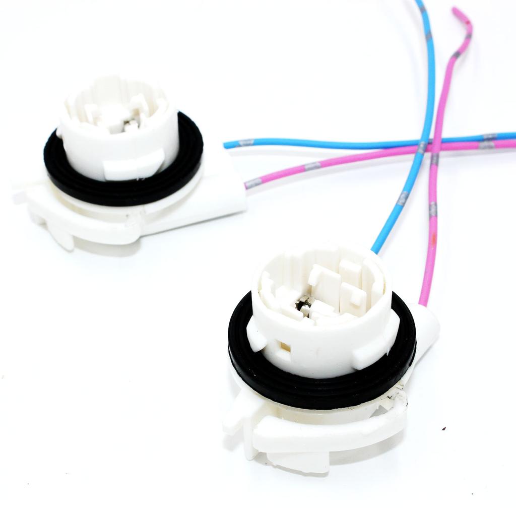 2pcs ABS Wire Harness Pigtail Light Socket Repair Kit Turn Signal 19258649 For Chevrolet Light Socket 3157 4157 4114 Bulbs
