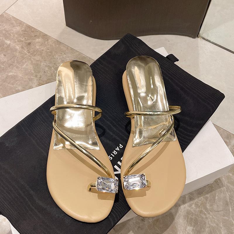 

Крутые тапочки на плоской подошве с высоким каблуком и стразами, закрывающие носок, женская летняя одежда 2025 года, новые французские нишевые сандалии в стиле фей 35