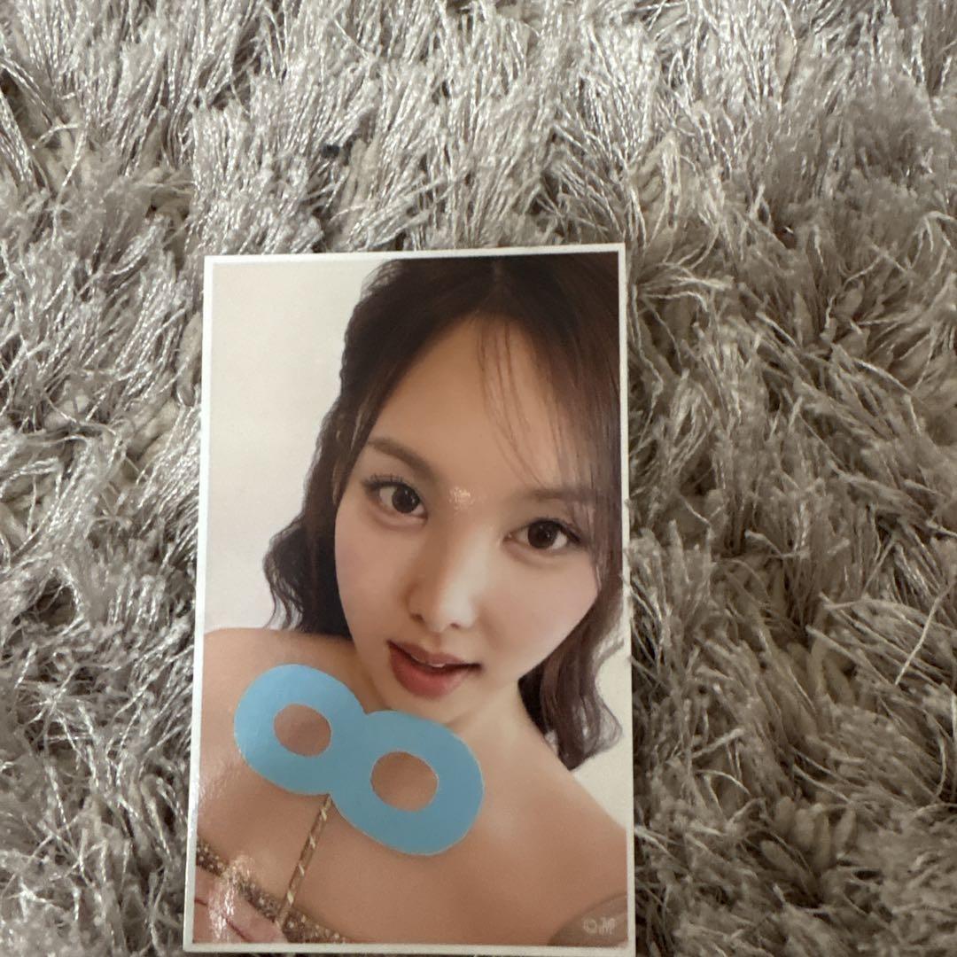 

[ИСПОЛЬЗОВАННАЯ] Карточка коллекционная TWICE POPUP FC Наён