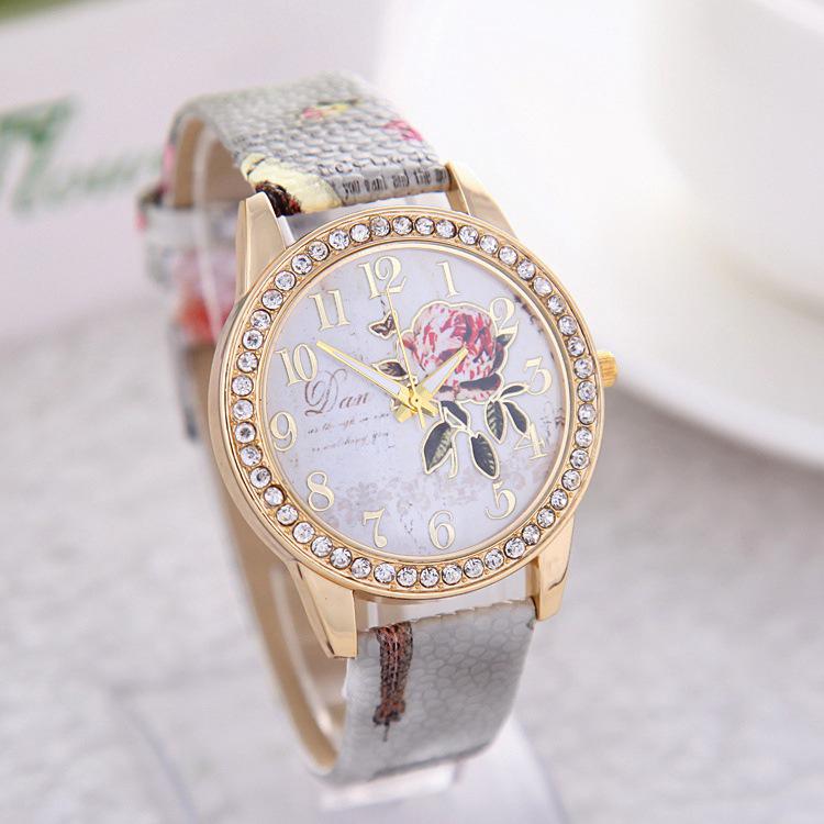 Charming Women s Floral Leather Strap Rose Flower Watch серый