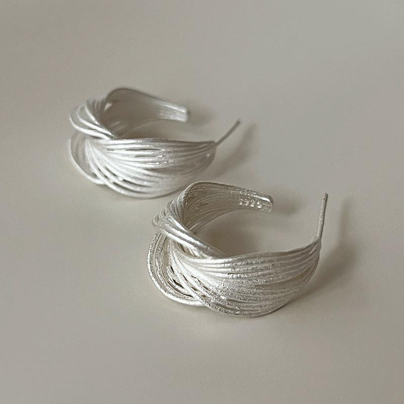 PANJBJ 925 Sterling Silver Bow Knot Earring for Women Texture Tassels Sweet Romantic Korean Jewelry Gift Dropshipping