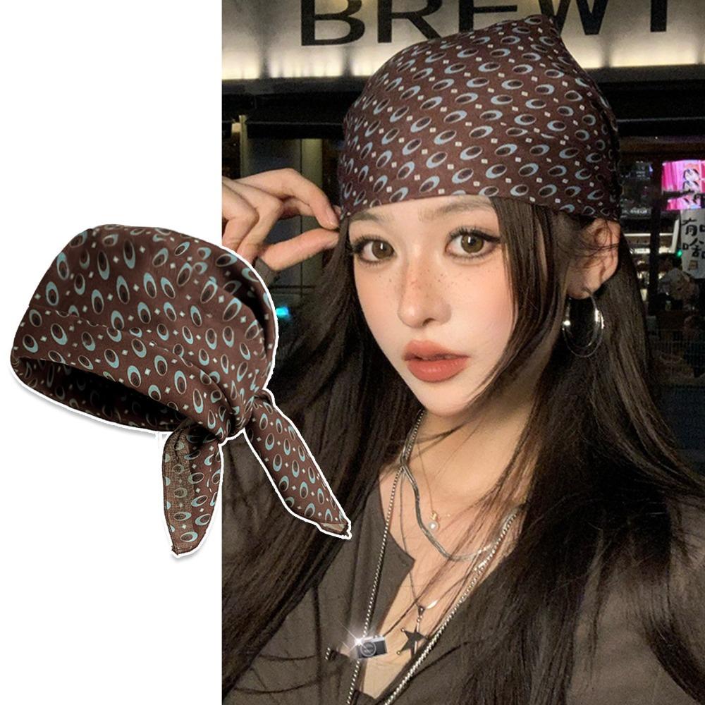 Y2K Small Square Scarf Geometric Shape Leopard Print Silk Scarf Elegant Satin Hijab Beach