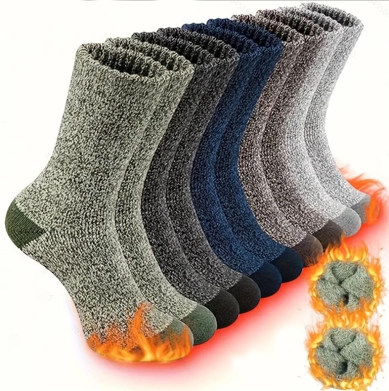 Men's Thick Warm Mid-Calf Winter Socks for Outdoor Mountaineering