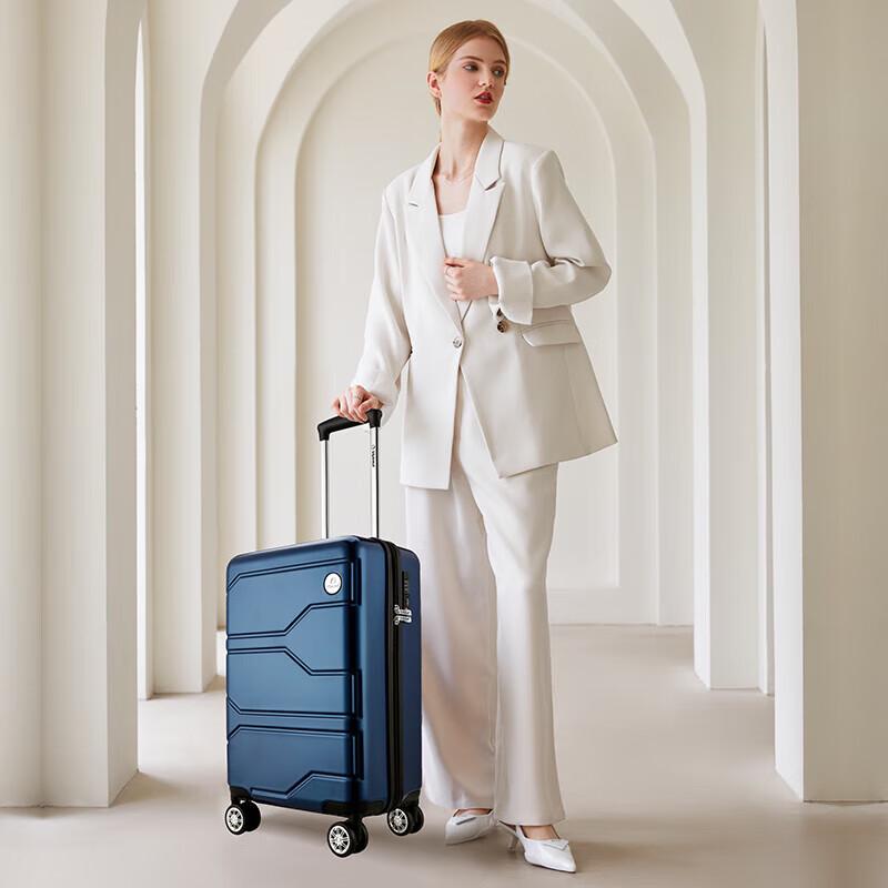 Diplomat TC-6902 Business Carry-on Spinner Luggage