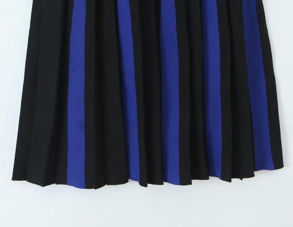 2025 Women's Knit Color Block Striped Pleated Half Skirt