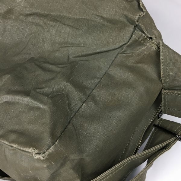 Porter Umhängetasche Olivgrün Mehrere Taschen Yoshida Kaban(GEBRAUCHT)