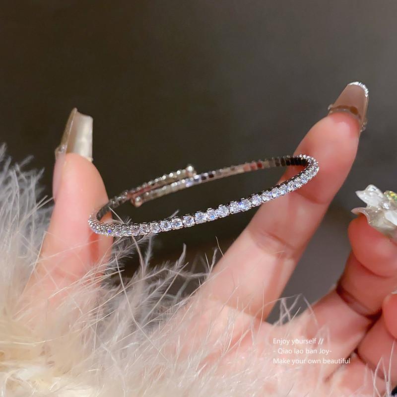 

Minimalist Zircon Round Open Cuff Bracelet For Women Korean Style Fine Jewelry 2024 Silver Round