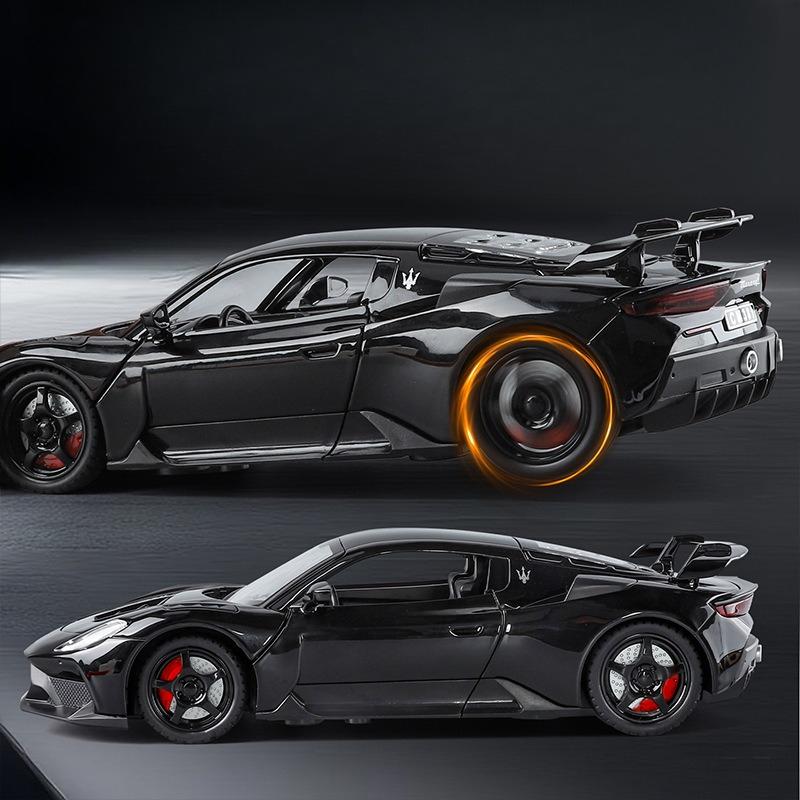 1:24 Supercar Model Alloy Car Boutique Racing Ornament Boy Gift Toy Car