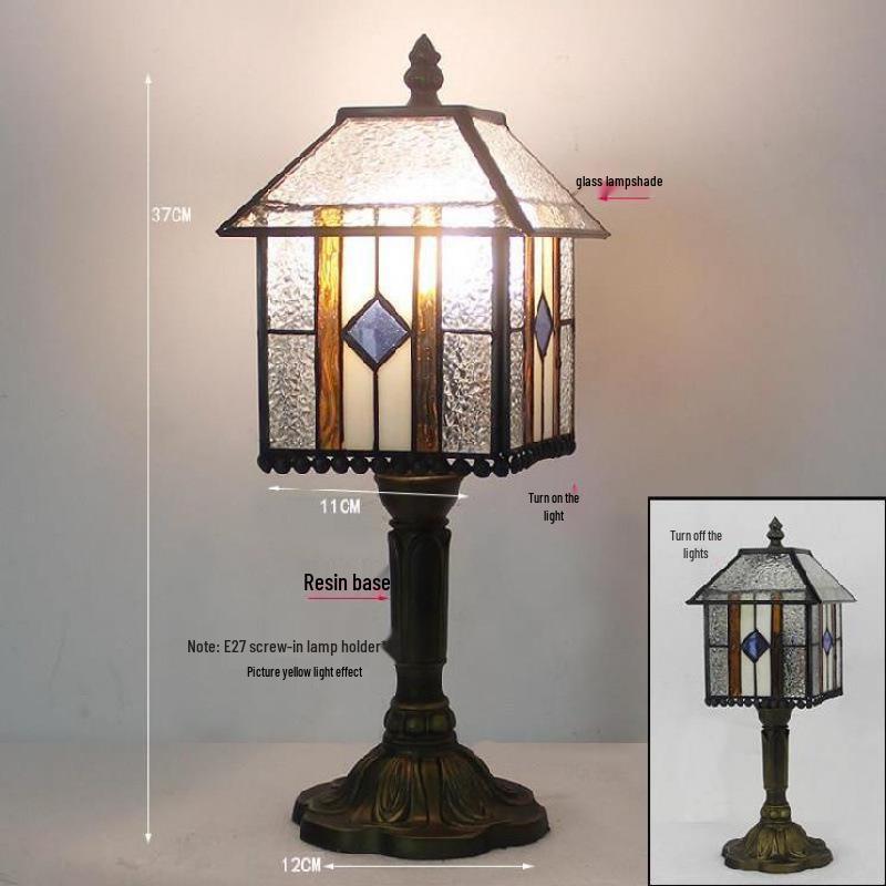 Retro Nostalgic Tiffany Bank Lamp for Living Room or Bedroom