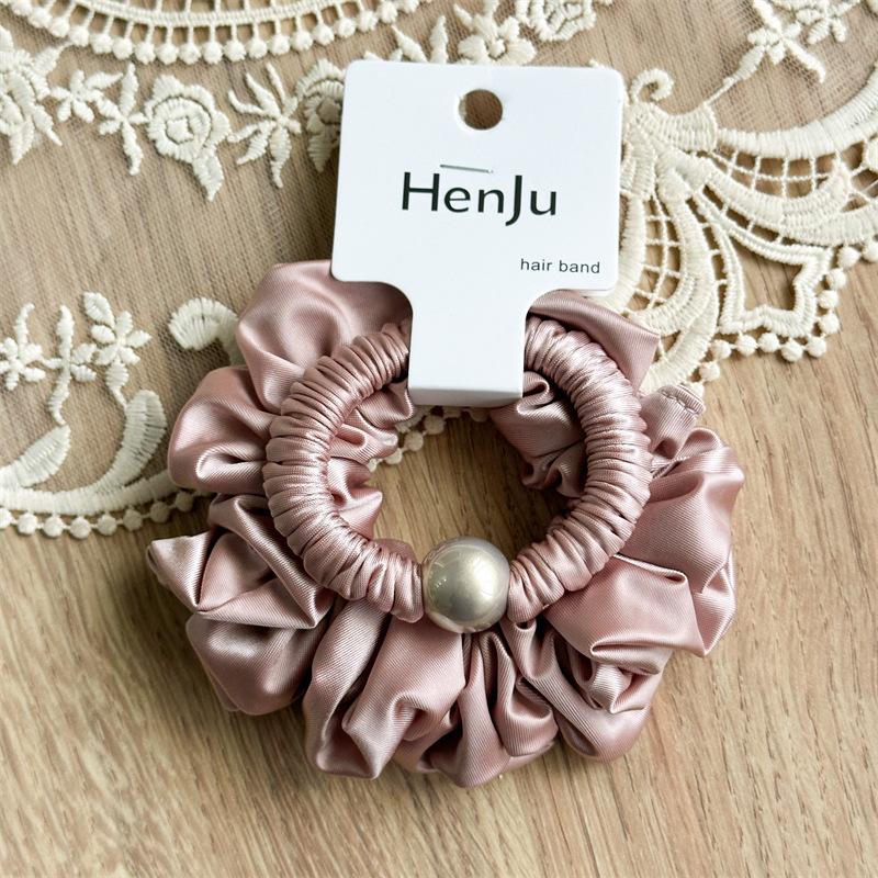 

Luxury Pearl Embellished Hair Scrunchie Shiny Soft Fabric Glamorous Evening Headband Perfect For Weddings And Formal Parties рожевий