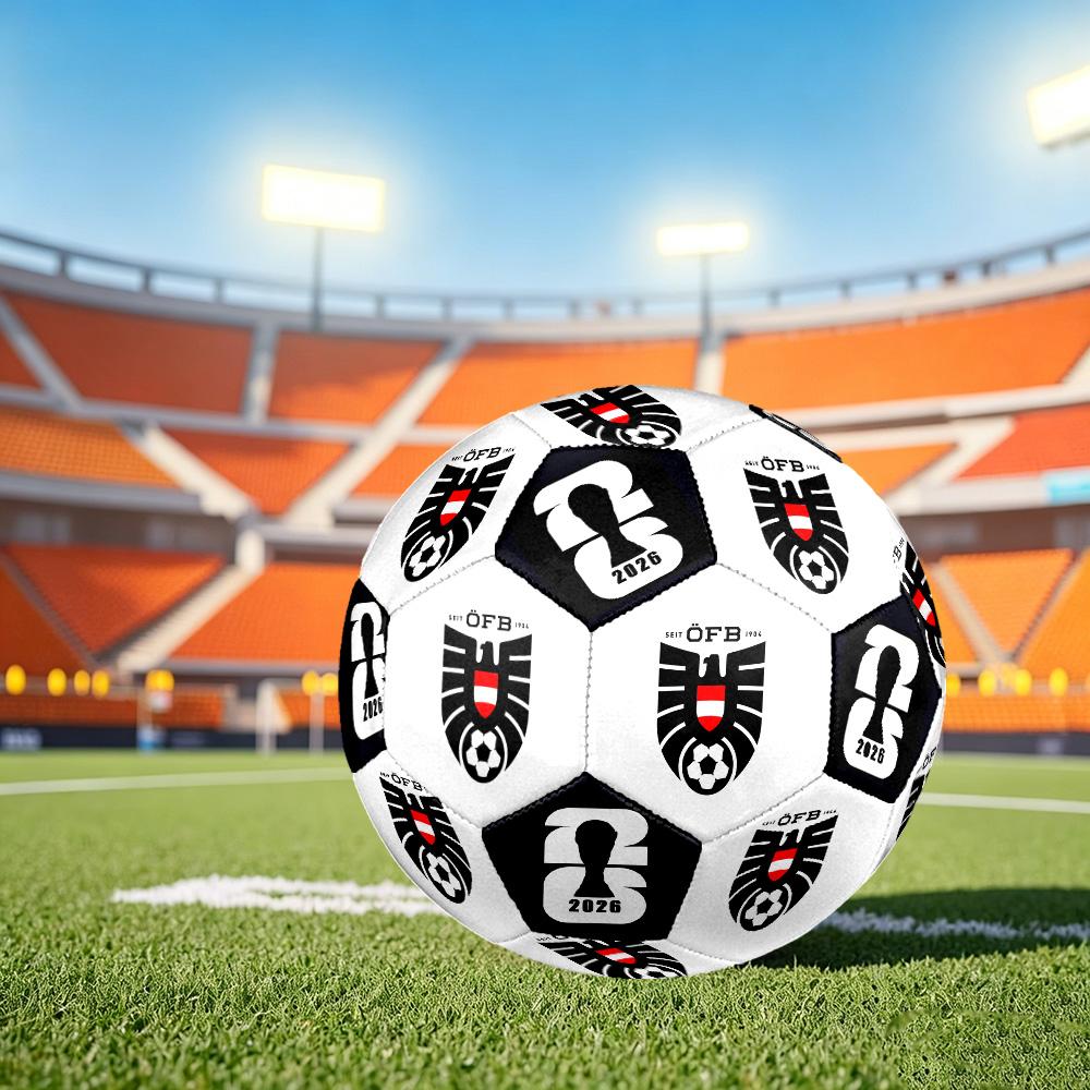 1pc Austria Football Size 5 Soccer Ball Professional Match Training Football Indoor &Outdoor Sports Ball Club Training Ball Lightweight Durable y18