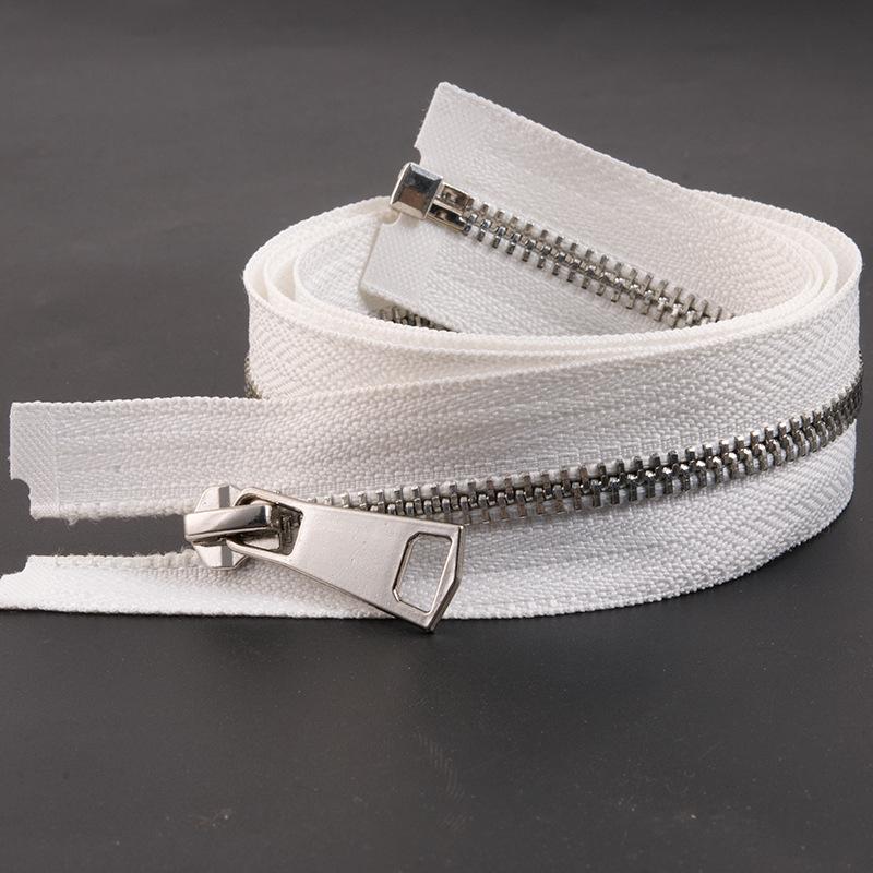 No. 5 Double Open End Metal Zipper for Down Jackets with Plastic Teeth and Sun Protection