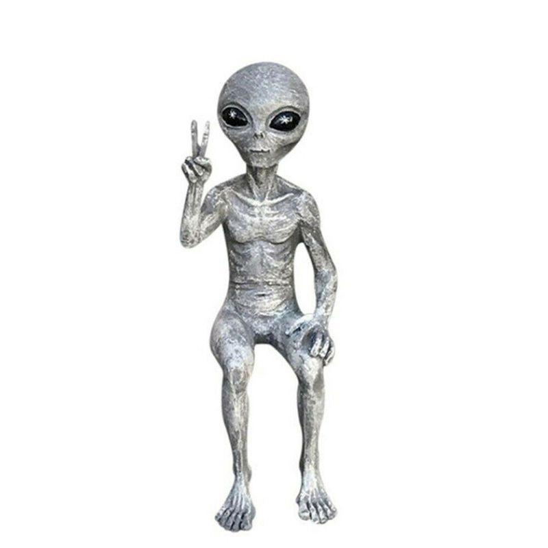 Outer Alien Space Garden Statue Figurine Ornaments Home Yard Sculpture Decor
