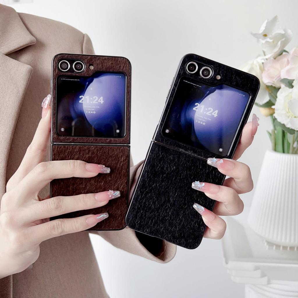 Samsung Z Flip 3-7 Mink Plush Case